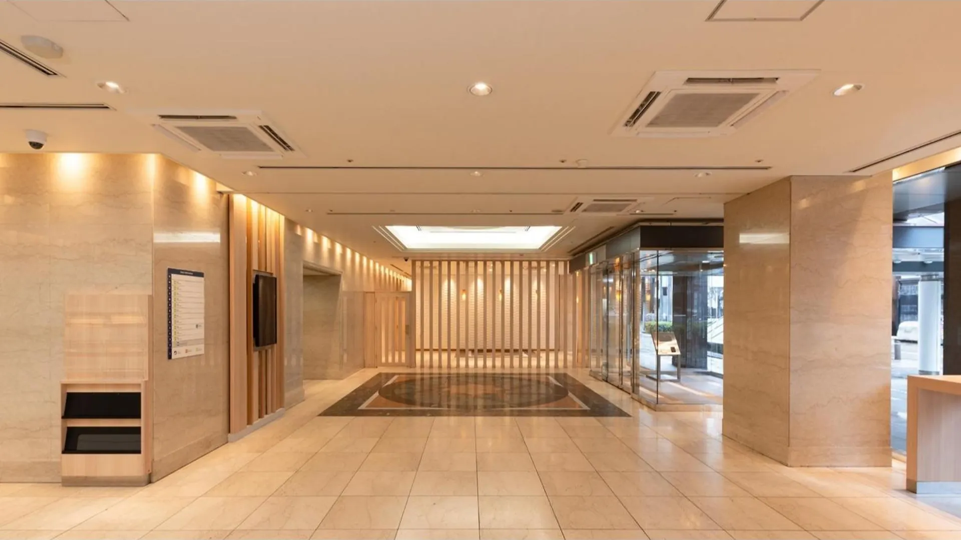 The Onefive Osaka Namba Dotonbori - Vacation Stay 51549V Hotel