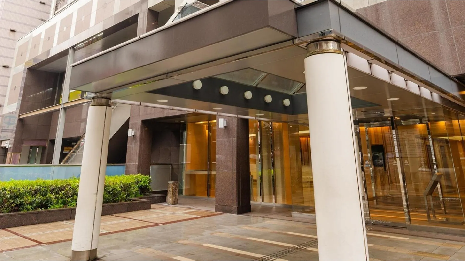 The Onefive Osaka Namba Dotonbori - Vacation Stay 51549V Hotel